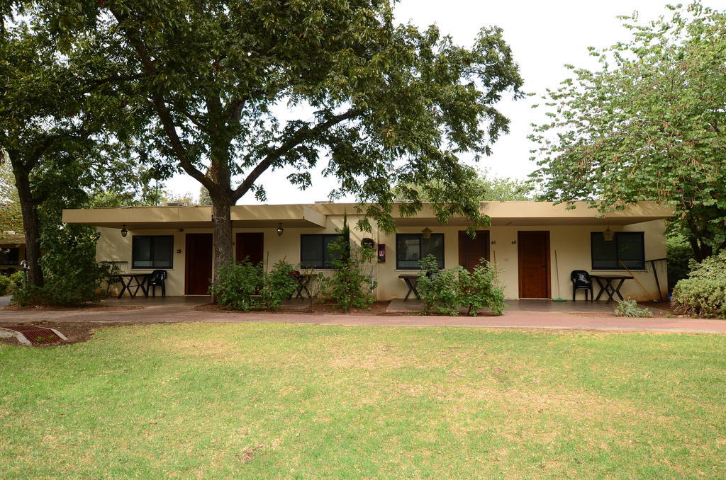 כפר הנופש קיבוץ גדות Kibbutz Gadot Galilean Resort Room photo